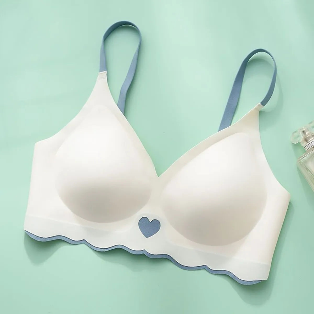 💖 Women's Seamless Wireless Push-Up Bra | Ultra Soft Comfort & Full Support